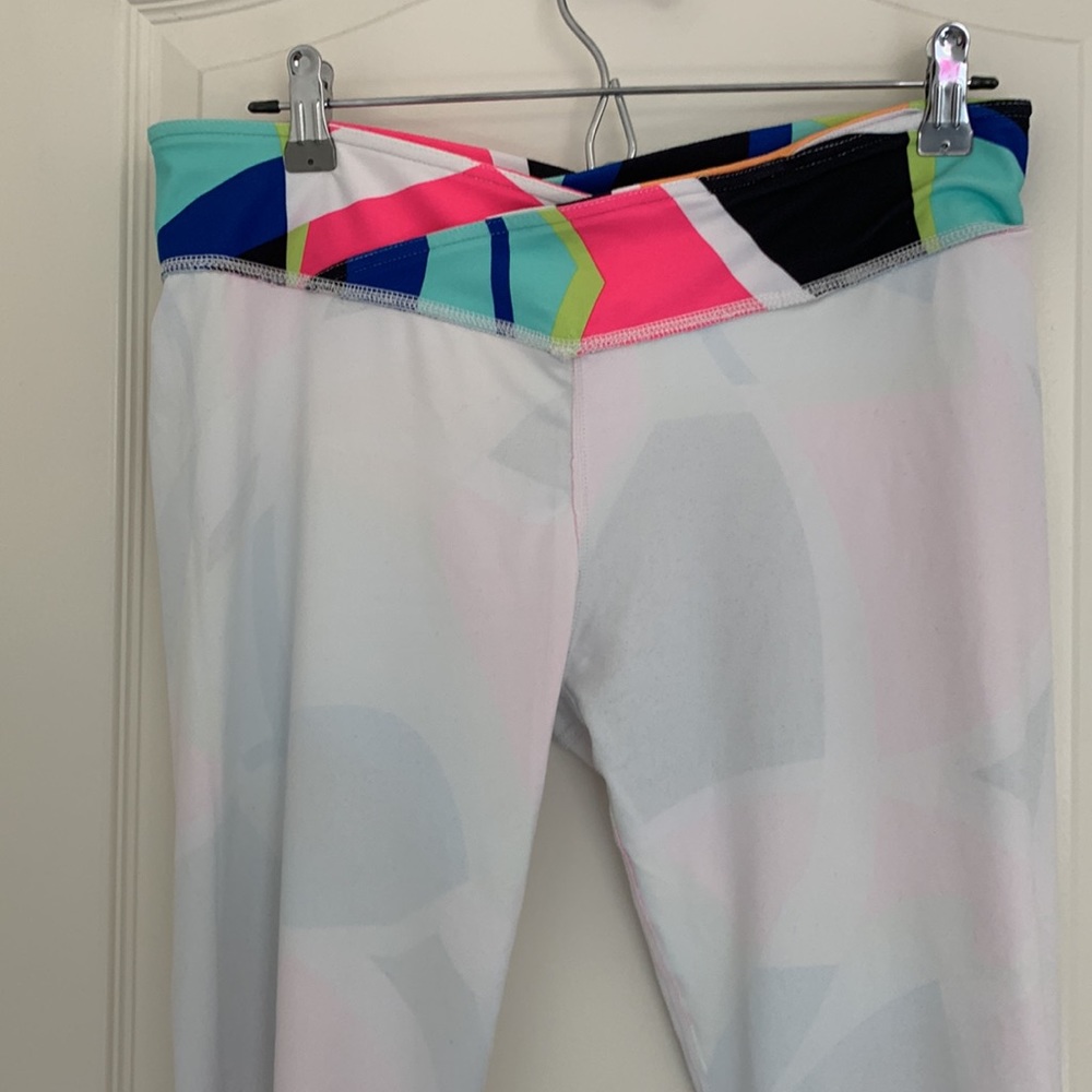 Fabletics leggings. - Picture 8 of 11